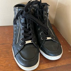 Black shoes with faux zipper detail